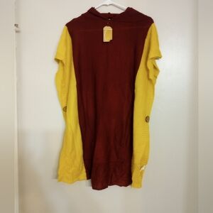 Fanfare Women's Hooded, Sleeveless Cape NWT